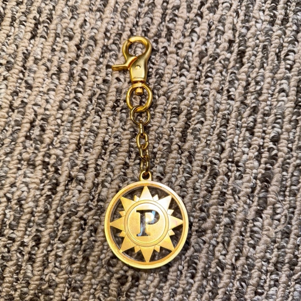 Parazul gold metal charm